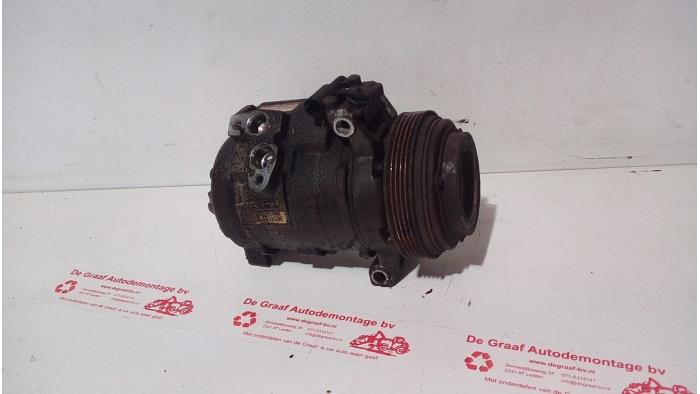 Gebruikte Aircopomp BMW X5 (E53) 4.4 V8 32V Prijs € 100,00 Margeregeling aangeboden door de Graaf autodemontage B.V.