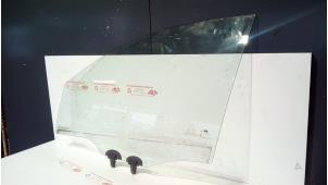 Gebruikte Portierruit 4Deurs links-voor Hyundai i10 (B5) 1.2 16V Prijs € 40,00 Margeregeling aangeboden door de Graaf autodemontage B.V.