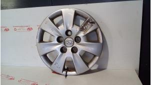 Gebruikte Wieldop Hyundai I30 Prijs € 10,00 Margeregeling aangeboden door de Graaf autodemontage B.V.