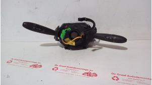 Gebruikte Licht + Raw Schakelaar Fiat Punto II (188) 1.2 16V Prijs € 50,00 Margeregeling aangeboden door de Graaf autodemontage B.V.