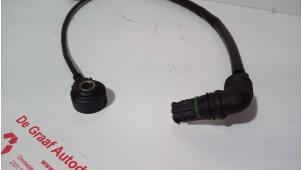 Pingelsensor van een BMW X5 (E53) 4.4 V8 32V 2002