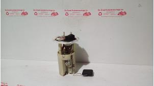 Gebruikte Benzinepomp Chevrolet Kalos (SF69) 1.4 Prijs € 35,00 Margeregeling aangeboden door de Graaf autodemontage B.V.