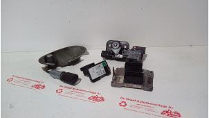 Gebruikte Kontaktslot + computer Opel Corsa C (F08/68) 1.2 16V Prijs € 125,00 Margeregeling aangeboden door de Graaf autodemontage B.V.