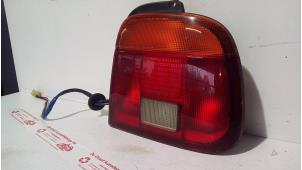 Gebruikte Achterlicht rechts Suzuki Baleno (GC/GD) 1.3 GL 16V Prijs € 30,00 Margeregeling aangeboden door de Graaf autodemontage B.V.