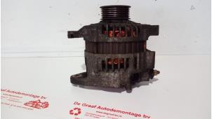 Gebruikte Dynamo Nissan Almera (N16) 1.5 16V Prijs € 30,00 Margeregeling aangeboden door de Graaf autodemontage B.V.