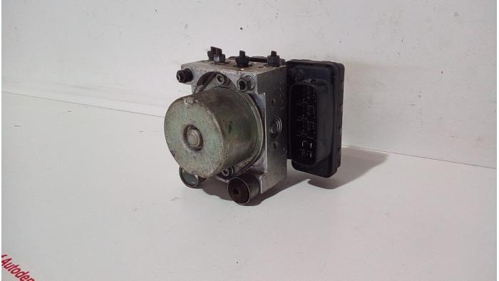 Gebruikte ABS Pomp Daihatsu Cuore (L251/271/276) 1.0 12V DVVT Prijs € 40,00 Margeregeling aangeboden door de Graaf autodemontage B.V.