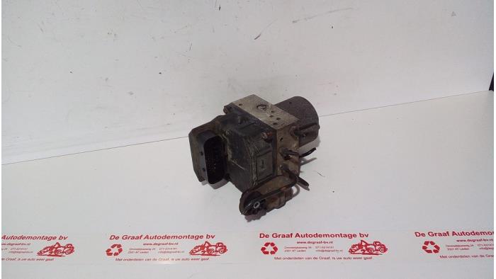 Gebruikte ABS Pomp Rover 75 Tourer 2.5 V6 24V Prijs € 75,00 Margeregeling aangeboden door de Graaf autodemontage B.V.