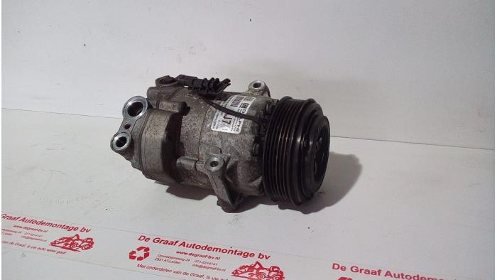 Gebruikte Aircopomp Opel Astra J Sports Tourer (PD8/PE8/PF8) 1.7 CDTi 16V Prijs € 100,00 Margeregeling aangeboden door de Graaf autodemontage B.V.