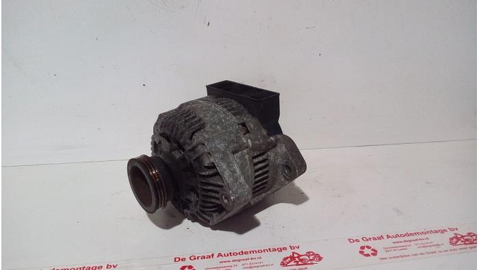 Gebruikte Dynamo Renault Clio II (BB/CB) 1.6 RN, RT Prijs € 35,00 Margeregeling aangeboden door de Graaf autodemontage B.V.