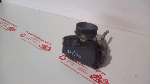 Gebruikte Gasklephuis Peugeot 108 1.0 12V VVT-i Prijs € 30,00 Margeregeling aangeboden door de Graaf autodemontage B.V.