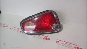 Gebruikte Achterlicht rechts BMW Mini One/Cooper (R50) 1.6 16V Cooper Prijs € 40,00 Margeregeling aangeboden door de Graaf autodemontage B.V.