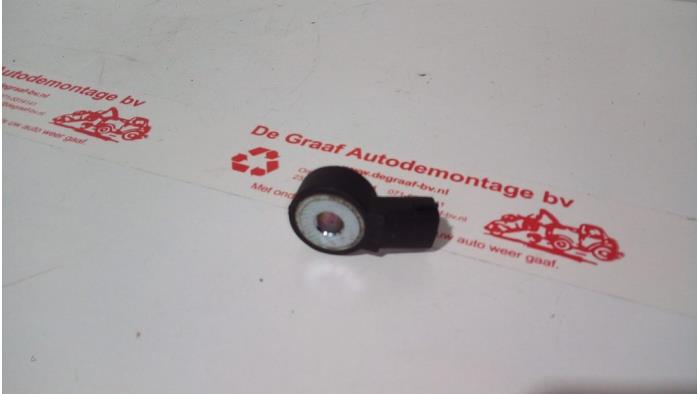 Pingelsensor van een Fiat 500 (312) 1.2 2008