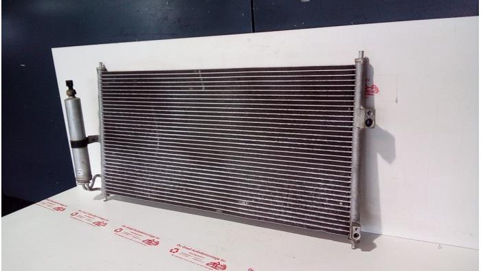 Gebruikte Radiateur Airco Nissan Almera Tino (V10M) 1.8 16V Prijs € 35,00 Margeregeling aangeboden door de Graaf autodemontage B.V.