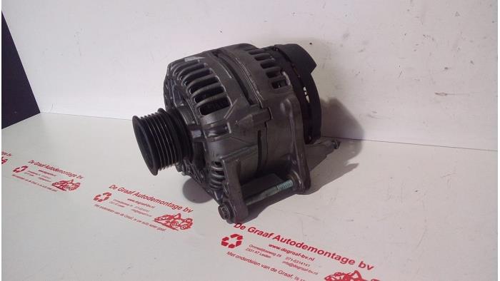 Gebruikte Dynamo Audi A3 (8L1) 1.6 Prijs € 65,00 Margeregeling aangeboden door de Graaf autodemontage B.V.