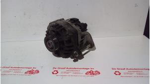 Gebruikte Dynamo Nissan Micra (K12) 1.2 16V Prijs € 30,00 Margeregeling aangeboden door de Graaf autodemontage B.V.