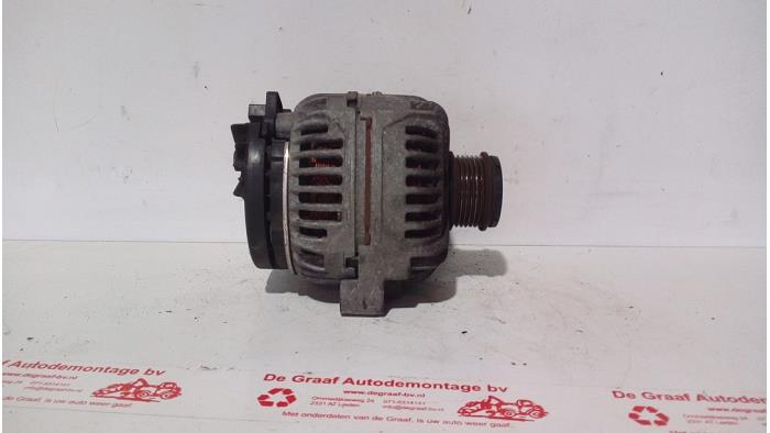 Gebruikte Dynamo Volvo V40 (VW) 2.0 16V Prijs € 40,00 Margeregeling aangeboden door de Graaf autodemontage B.V.