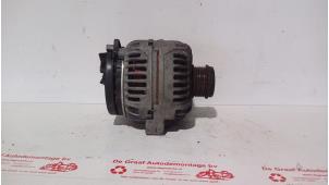 Gebruikte Dynamo Volvo V40 (VW) 2.0 16V Prijs € 40,00 Margeregeling aangeboden door de Graaf autodemontage B.V.