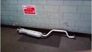 Gebruikte Uitlaat Middendemper Opel Zafira (F75) 1.6 16V Prijs € 60,00 Margeregeling aangeboden door de Graaf autodemontage B.V.