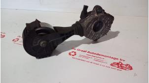 Gebruikte Spanrol Distributieriem Peugeot 207 SW (WE/WU) 1.4 16V Vti Prijs € 40,00 Margeregeling aangeboden door de Graaf autodemontage B.V.