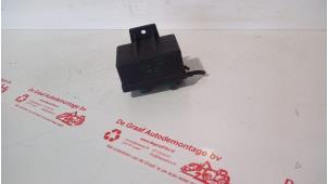 Gebruikte Gloeirelais Citroen Jumpy (BS/BT/BY/BZ) 2.0 HDi 90 Prijs € 20,00 Margeregeling aangeboden door de Graaf autodemontage B.V.