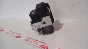 Gebruikte ABS Pomp Mitsubishi Carisma 1.6i 16V Prijs € 75,00 Margeregeling aangeboden door de Graaf autodemontage B.V.