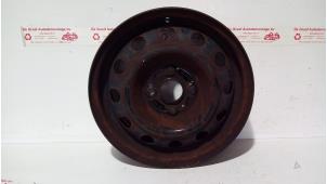 Gebruikte Velg Hyundai i20 1.4i 16V Prijs € 20,00 Margeregeling aangeboden door de Graaf autodemontage B.V.