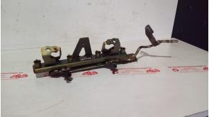 Gebruikte Common rail (Injectie) Nissan Note (E11) 1.6 16V Prijs € 50,00 Margeregeling aangeboden door de Graaf autodemontage B.V.