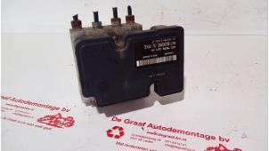 Gebruikte ABS Pomp Peugeot 207 SW (WE/WU) 1.4 Prijs € 150,00 Margeregeling aangeboden door de Graaf autodemontage B.V.