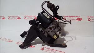 Gebruikte ABS Pomp Jeep Grand Cherokee (ZJ) 5.2i V8 Prijs € 75,00 Margeregeling aangeboden door de Graaf autodemontage B.V.