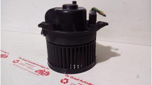 Gebruikte Aanjager Ford Focus 1 Wagon 1.6 16V Prijs € 30,00 Margeregeling aangeboden door de Graaf autodemontage B.V.