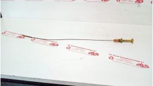 Gebruikte Olie Peilstok Peugeot 206 (2A/C/H/J/S) 1.4 XR,XS,XT,Gentry Prijs € 12,50 Margeregeling aangeboden door de Graaf autodemontage B.V.