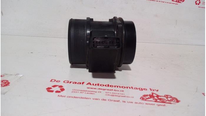 Luchtmassameter van een Peugeot Expert (222/224) 2.0 HDi 90 2000