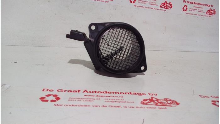 Luchtmassameter van een Peugeot Expert (222/224) 2.0 HDi 90 2000