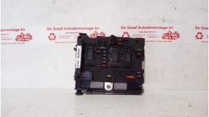 Gebruikte Zekeringkast Peugeot 307 (3A/C/D) 1.4 Prijs € 30,00 Margeregeling aangeboden door de Graaf autodemontage B.V.