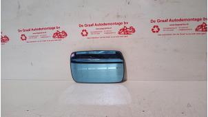 Gebruikte Spiegelglas links BMW 5 serie Touring (E39) 540i 32V Prijs € 15,00 Margeregeling aangeboden door de Graaf autodemontage B.V.