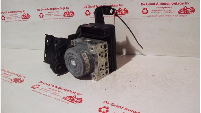 Gebruikte ABS Pomp Audi A3 (8V1/8VK) 1.4 TFSI 16V Prijs € 100,00 Margeregeling aangeboden door de Graaf autodemontage B.V.