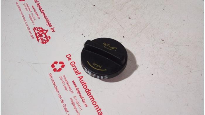 Gebruikte Oliedop Hyundai i30 (FD) 1.4 CVVT 16V Prijs € 10,00 Margeregeling aangeboden door de Graaf autodemontage B.V.