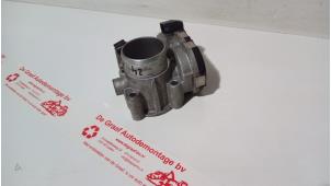 Gebruikte Gasklephuis Fiat Idea (350AX) 1.4 16V Prijs € 40,00 Margeregeling aangeboden door de Graaf autodemontage B.V.