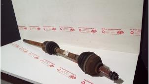 Gebruikte Cardanas rechts-voor (VWA) Opel Vivaro 2.5 CDTI 16V Prijs € 75,00 Margeregeling aangeboden door de Graaf autodemontage B.V.