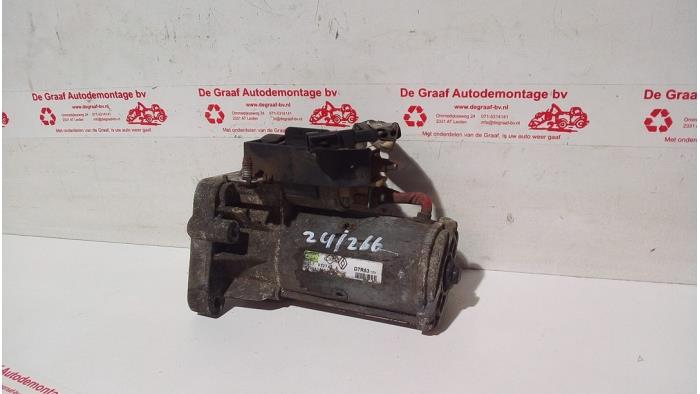 Gebruikte Startmotor Opel Vivaro 2.5 CDTI 16V Prijs € 55,00 Margeregeling aangeboden door de Graaf autodemontage B.V.