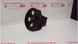 Gebruikte Servopomp Opel Corsa B (73/78/79) 1.4i Prijs € 30,00 Margeregeling aangeboden door de Graaf autodemontage B.V.