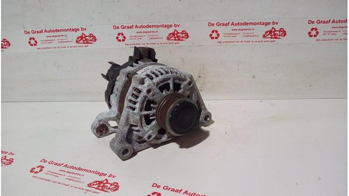 Gebruikte Alternator Opel Corsa E 1.4 16V Prijs € 35,00 Margeregeling aangeboden door de Graaf autodemontage B.V.