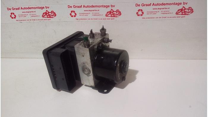 Gebruikte ABS Pomp Citroen C5 II Berline (RC) 1.8 16V Prijs € 78,65 Inclusief btw aangeboden door de Graaf autodemontage B.V.