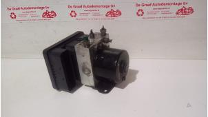 Gebruikte ABS Pomp Citroen C5 II Berline (RC) 1.8 16V Prijs € 78,65 Inclusief btw aangeboden door de Graaf autodemontage B.V.