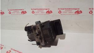 Gebruikte ABS Pomp Audi A6 (C5) 2.4 V6 30V Prijs € 50,00 Margeregeling aangeboden door de Graaf autodemontage B.V.