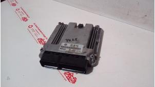 Gebruikte Computer Motormanagement Volkswagen Transporter T5 1.9 TDi Prijs € 100,00 Margeregeling aangeboden door de Graaf autodemontage B.V.