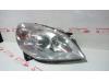 Mercedes-Benz B (W245) 1.7 B-170 16V Koplamp rechts