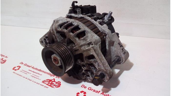 Gebruikte Dynamo Kia Cee'd (EDB5) 1.6 CVVT 16V Prijs € 35,00 Margeregeling aangeboden door de Graaf autodemontage B.V.