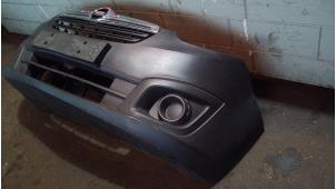 Gebruikte Voorbumper Opel Combo 1.3 CDTI 16V ecoFlex Prijs € 150,00 Margeregeling aangeboden door de Graaf autodemontage B.V.