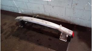 Gebruikte Bumperframe voor Renault Megane III Grandtour (KZ) 1.5 dCi 110 Prijs € 70,00 Margeregeling aangeboden door de Graaf autodemontage B.V.